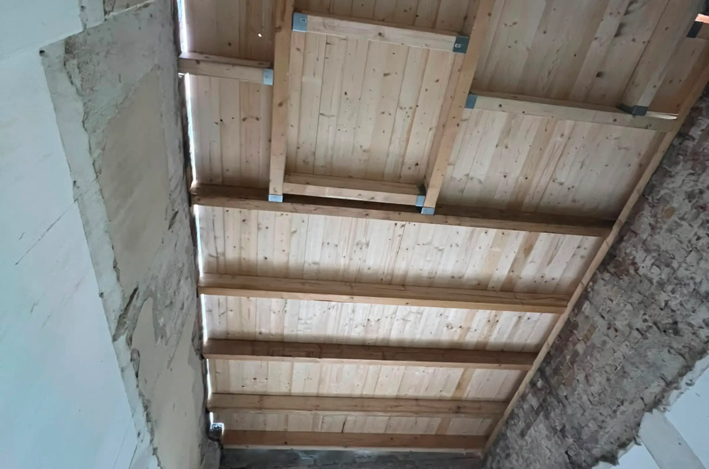 wp-holzbau-decke-holz